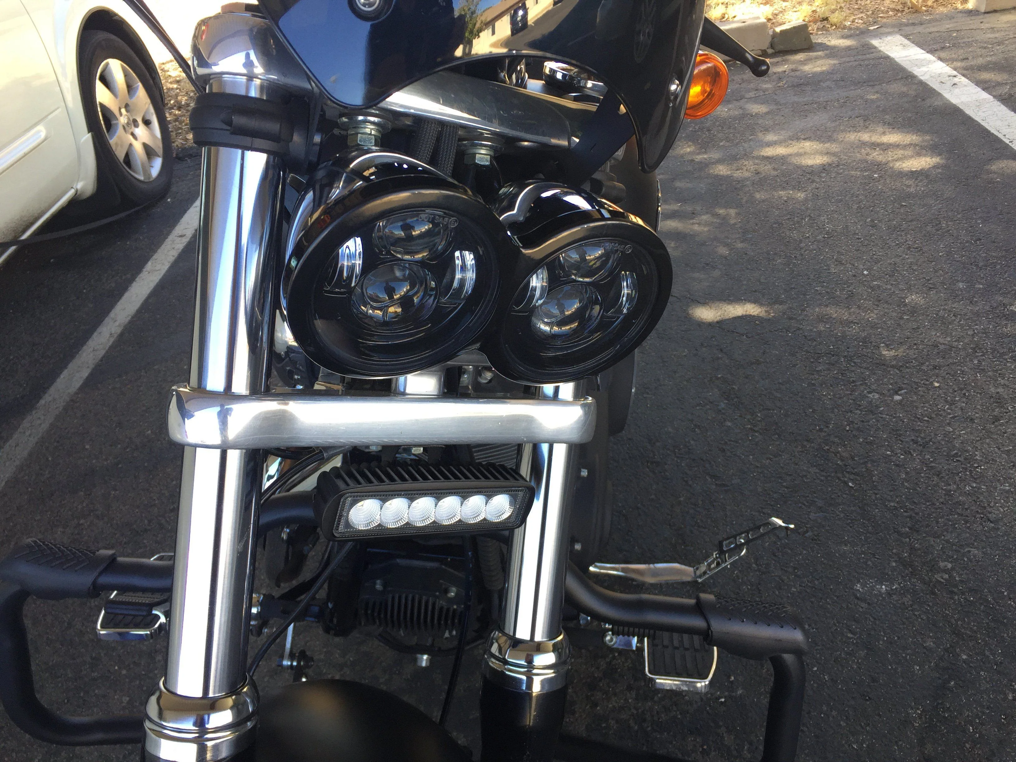 Eagle Lights Elite Series 6" LED Light Bar with Plug and Play Harness for Harley-Davidson® Softail and Dyna Models - 2500Lm, Flood Pattern - Harness Included - Image 5