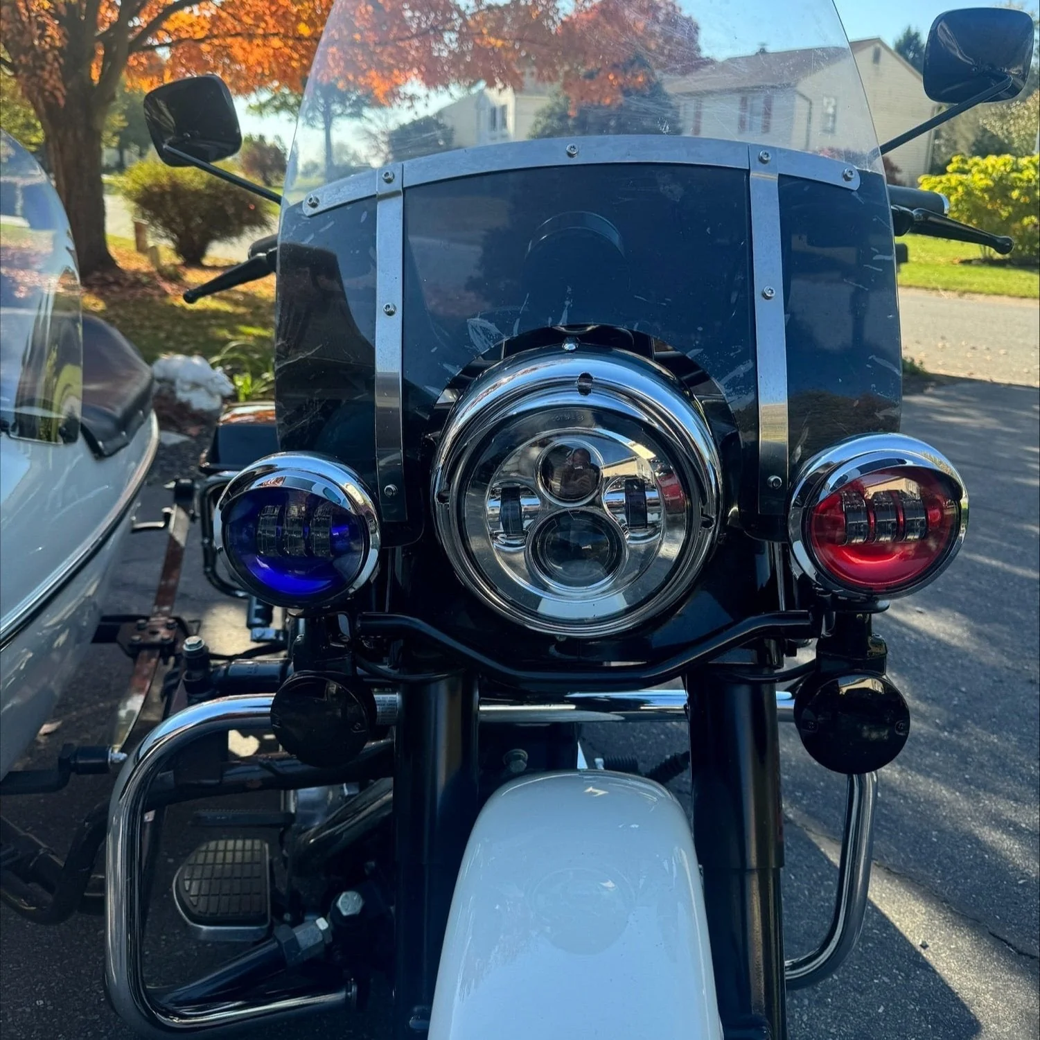 Eagle Lights Color Matched 4.5" Red and Blue LED Passing Lamp Kit for Harley-Davidson® and Others - Image 2