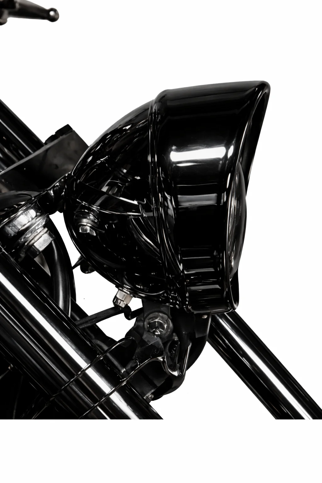 Eagle Lights Headlight 5 3/4" French Ring for Harley-Davidson® - Image 11