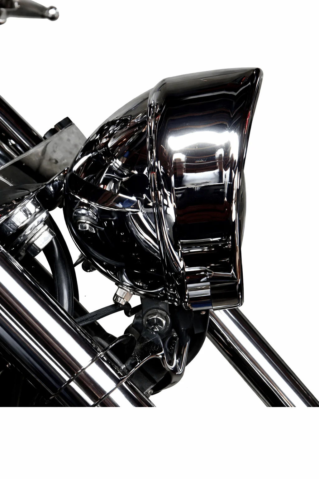 Eagle Lights Headlight 5 3/4" French Ring for Harley-Davidson® - Image 5
