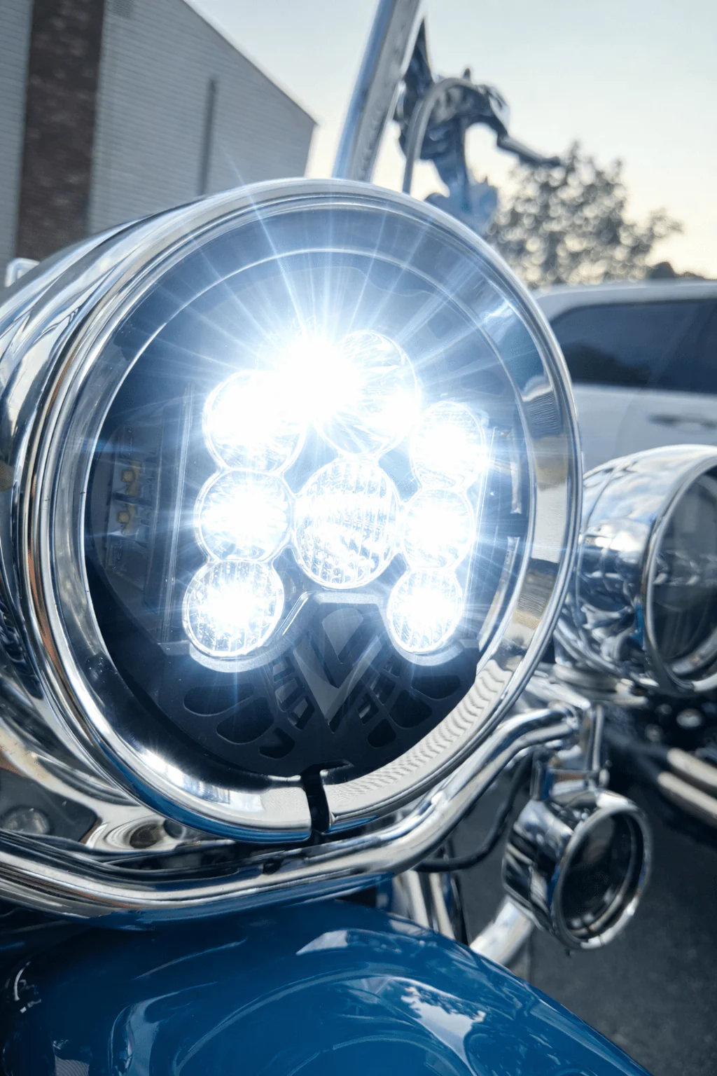 Eagle Lights Apex Pro™ 7" LED Headlight for Harley-Davidson® Motorcycles - Image 11