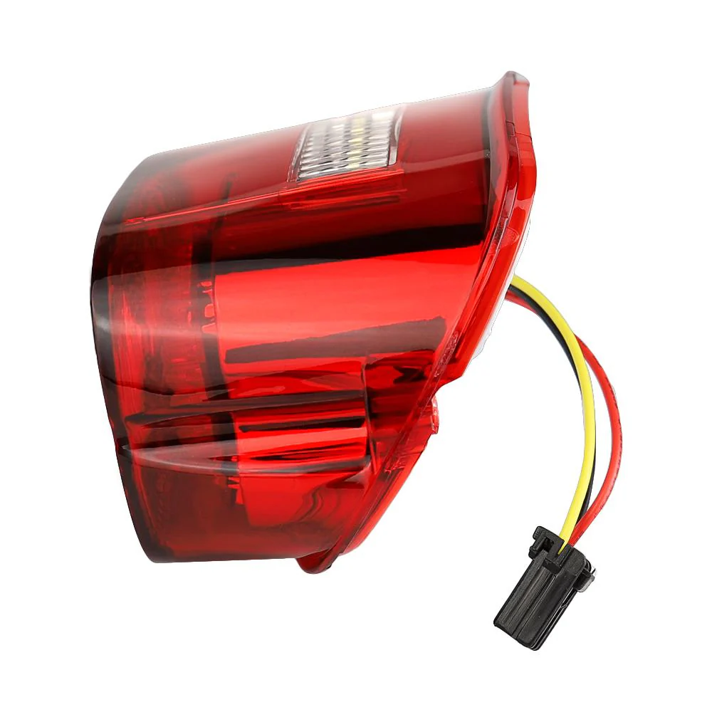 Eagle Lights Flashing Strobe Squareback LED Tail Brake Light Kit for Harley-Davidson® - with Plate Window - Image 10