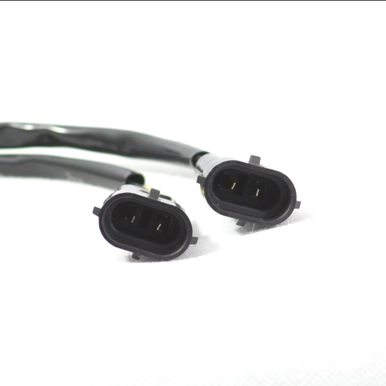 Eagle Lights Splitter Harness converts Dual Beam Headlights to Single LED Headlight - 69200899 Harness - Image 4